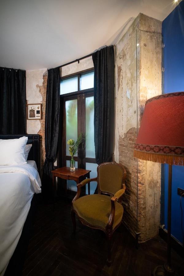 Baan Tuk Din Hotel 방콕 외부 사진