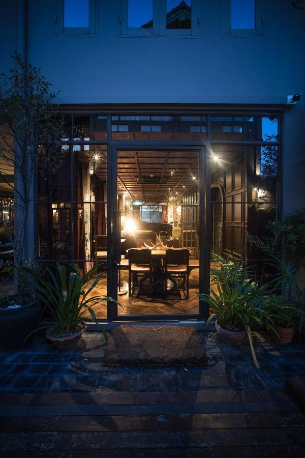 Baan Tuk Din Hotel 방콕 외부 사진